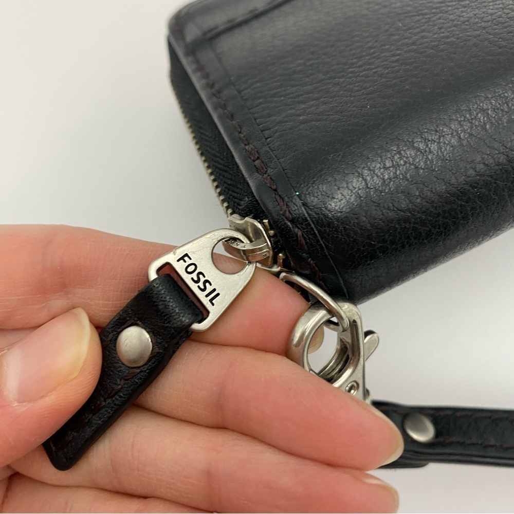 FOSSIL Black Cowhide Leather Clutch Wallet Keyhole Zip Around 8"x4.25" - Picture 6 of 9